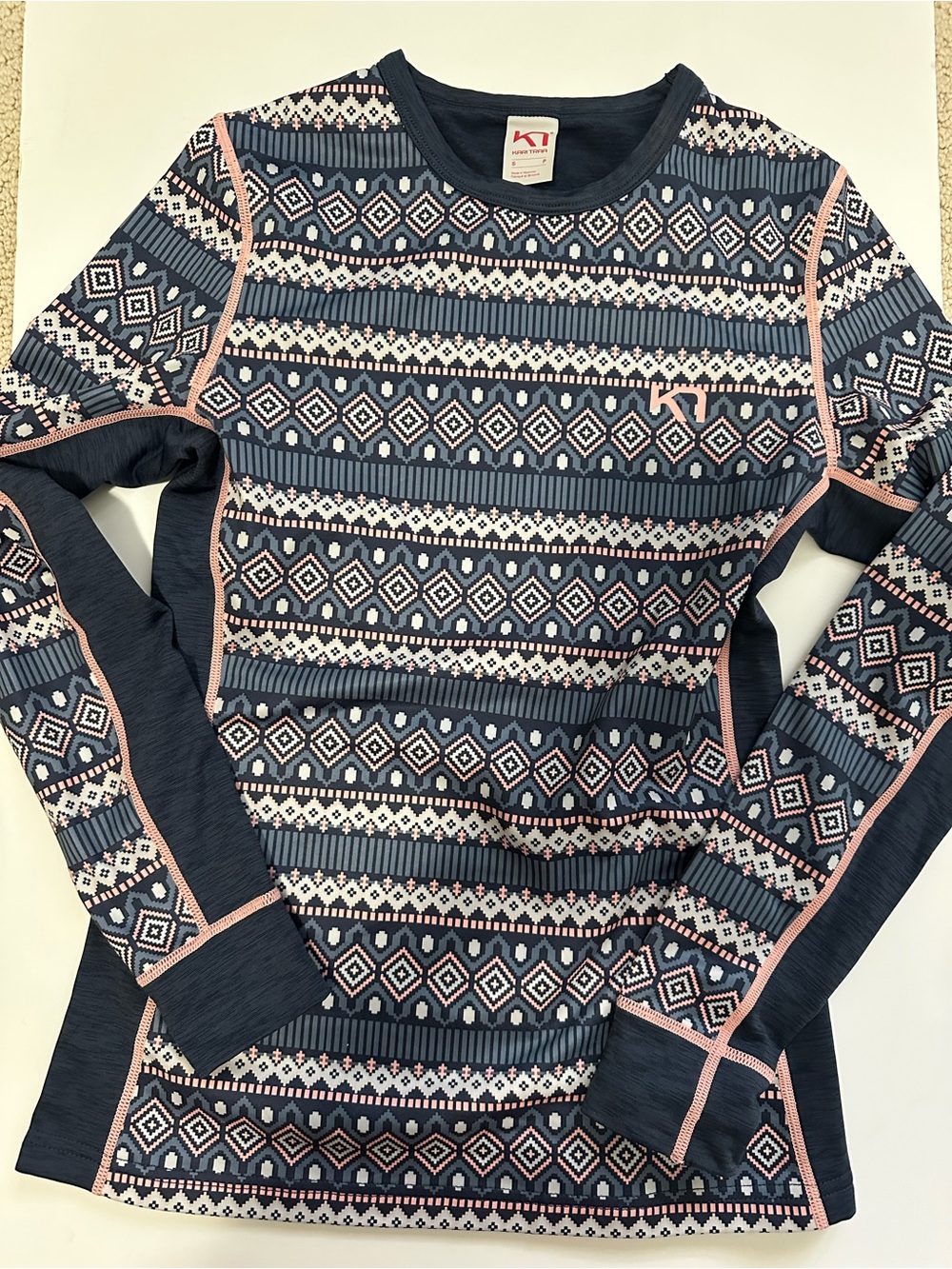 Kari Traa Navy and Pink Geometric Long-Sleeve Base Layer